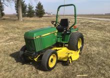 Belediye traktörleri John Deere 955