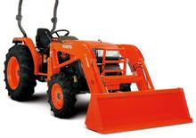 Belediye traktörleri Kubota L4100