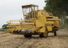 Biçer döver New Holland 1540