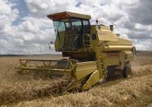 Biçer döver New Holland Clayson 8055