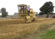 Biçer döver New Holland Clayson M 122