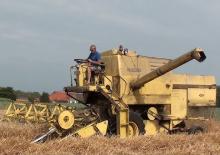 Biçer döver New Holland Clayson M 133