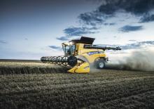 Biçer döver New Holland CR8.80 Tracks