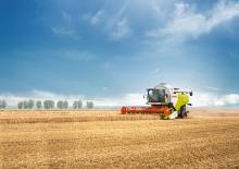 Biçer döver Claas Dominator 260