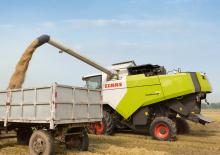 Biçer döver Claas Dominator 370