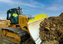 Buldozerler Caterpillar D4 LGP