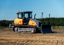 Bulldozers Develon DD130LGP2