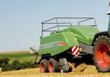 Büyük kare balyalayıcı + yüksek yoğunluklu balya makineleri Fendt 990 ST