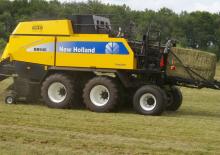 Büyük kare balyalayıcı + yüksek yoğunluklu balya makineleri New Holland BB 940 PC