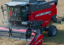 Combine Harvesters Massey Ferguson Activa 7344