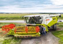 Combine Harvesters Claas Tucano 320