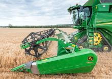 Combine harvesters cutterbars John Deere 730 Premium Flow