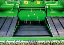 Combine harvesters cutterbars John Deere 735D 