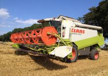Combine Harvesters Claas Lexion 440