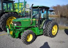 Compact Utility Tractors John Deere 5615 V