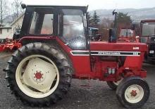 2WD Tractors International Harvester 585