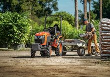 Compact Utility Tractors Kubota B2401DTN