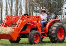 Compact Utility Tractors Kubota MX5200