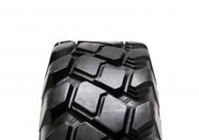 Construction machinery tires Camso TLH 753 13.00-24
