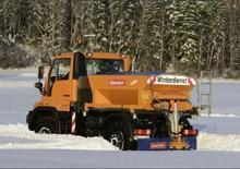 Container-fed Spreaders Gmeiner STA 2500 SwingTec Premium