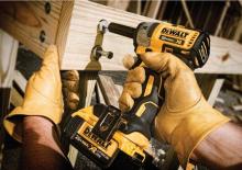 Cordless Impact Drivers & Wrenches DEWALT DCF890