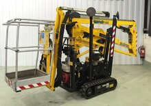Crawler Articulating Boom Lifts Oil & Steel Octopussy 1055