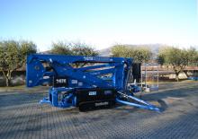 Crawler Articulating Boom Lifts CTE Traccess 200