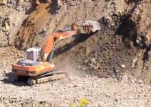 Crawler Excavators Unex DH 28.1