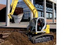 Crawler Excavators New Holland E150 Blade Runner