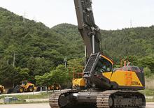 Crawler Excavators Volvo EC750E HR