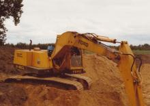 Crawler Excavators Ford H-48
