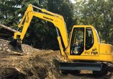 Crawler Excavators Komatsu PC75R-2