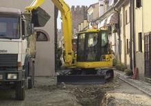 Crawler Excavators Komatsu PC88MR-6