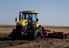 Track tractors Challenger MT745 C
