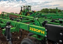 Cultivators John Deere 2230FH