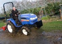 Municipal Tractors Front Hitch Iseki 4295 AHL