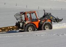 Municipal Tractors Front Hitch Holder C 870 H