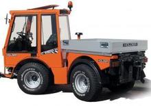 Municipal Tractors Front Hitch Holder C 9.88 H