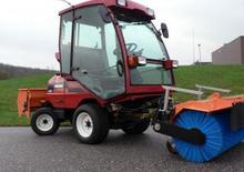 Municipal Tractors Front Hitch Shibaura CM 284