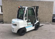 Diesel Forklifts UniCarriers DX 30