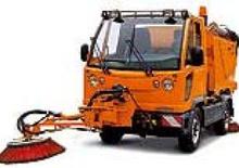 Municipal Tractors Front Hitch Multicar FUMO Carrier