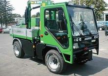 Municipal Tractors Front Hitch Bertsche Ladog T 1400