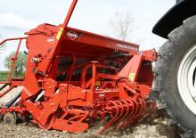 Ekici Kuhn CD 400 3R