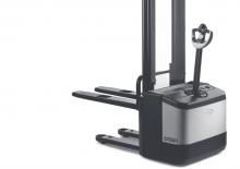 El İstifleyiciler Crown WS 2300-1.8