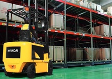 Electric forklifts Hyundai 30 B 7