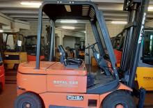 Electric forklifts Fimsa E 4012