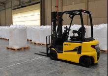 Electric forklifts Hyundai 18B-9