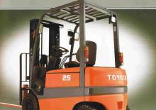 Electric forklifts Toyota FBMF 25