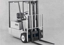 Electric forklifts Clark TM 15