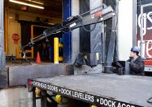 Electric Loading Cranes Hiab 033 T-3 PTO